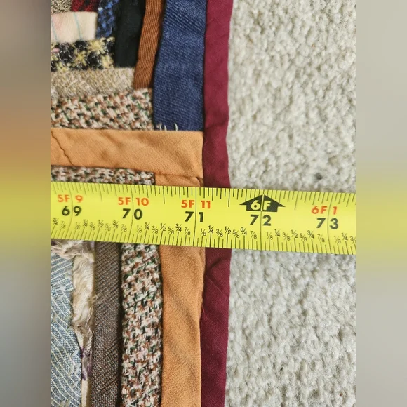 SOLD! Gorgeous Vintage Handmade Quilt! - Picture 4 of 16